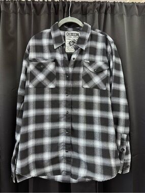 DIXXON Black and White Plaid Casual Button-Down Shirt